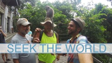 Exploring the Monkey Temple where 600+ monkeys live at!